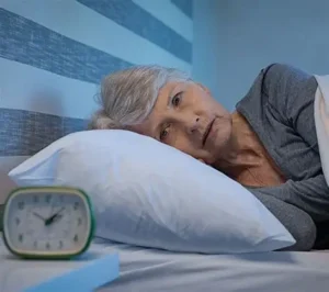 Thức dậy lúc 2–3 giờ sáng