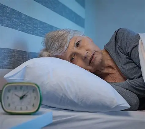 Thức dậy lúc 2–3 giờ sáng